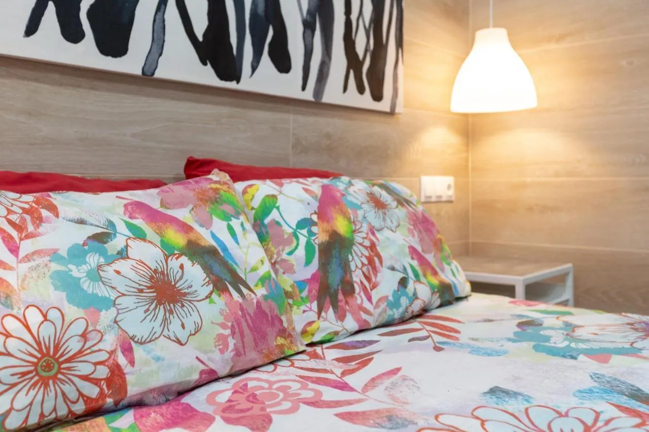 Loft A 3 Minutos Bus Y Tren Apartment Malaga 0*,  Spain