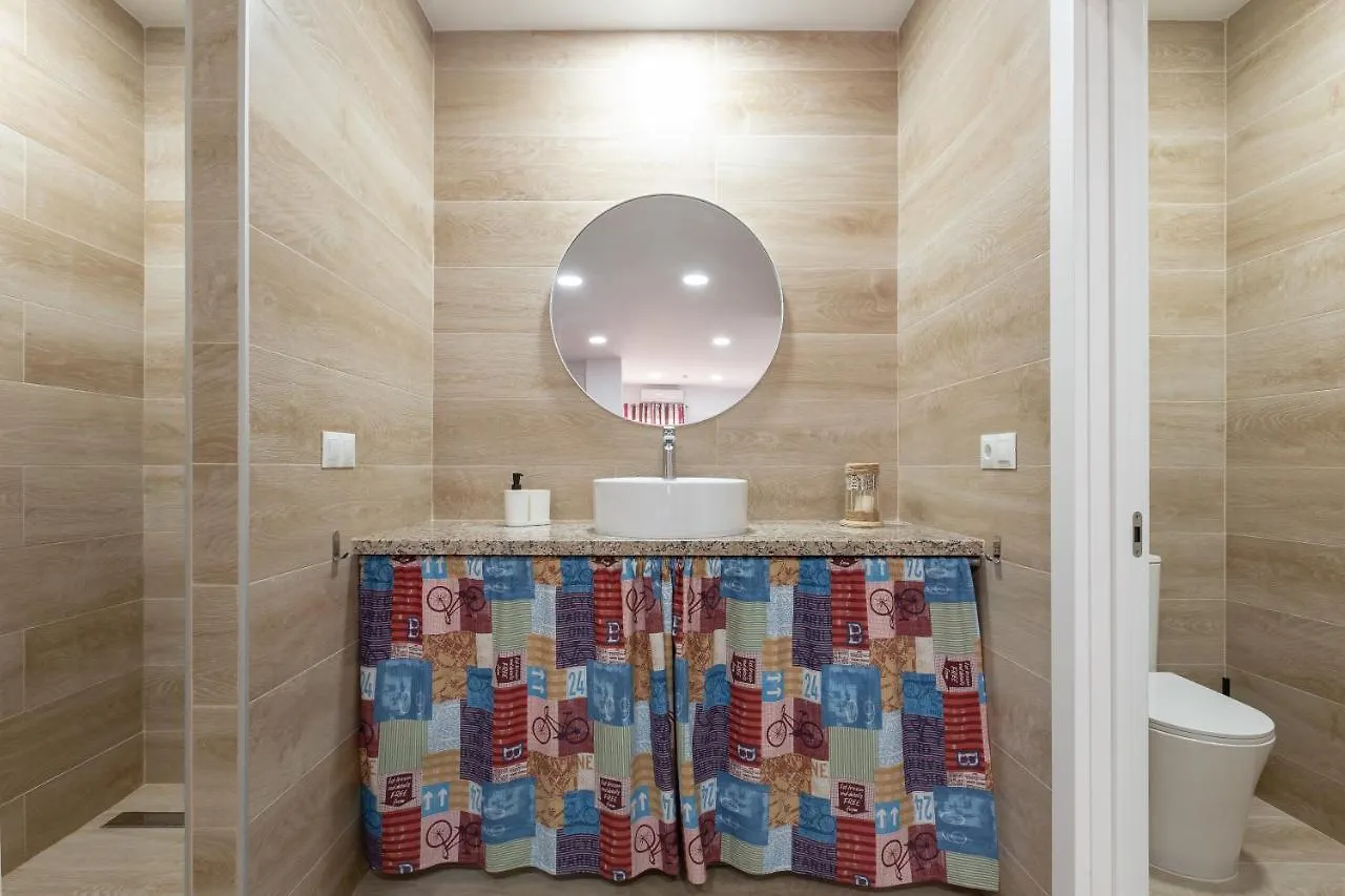 Loft A 3 Minutos Bus Y Tren Apartment Malaga